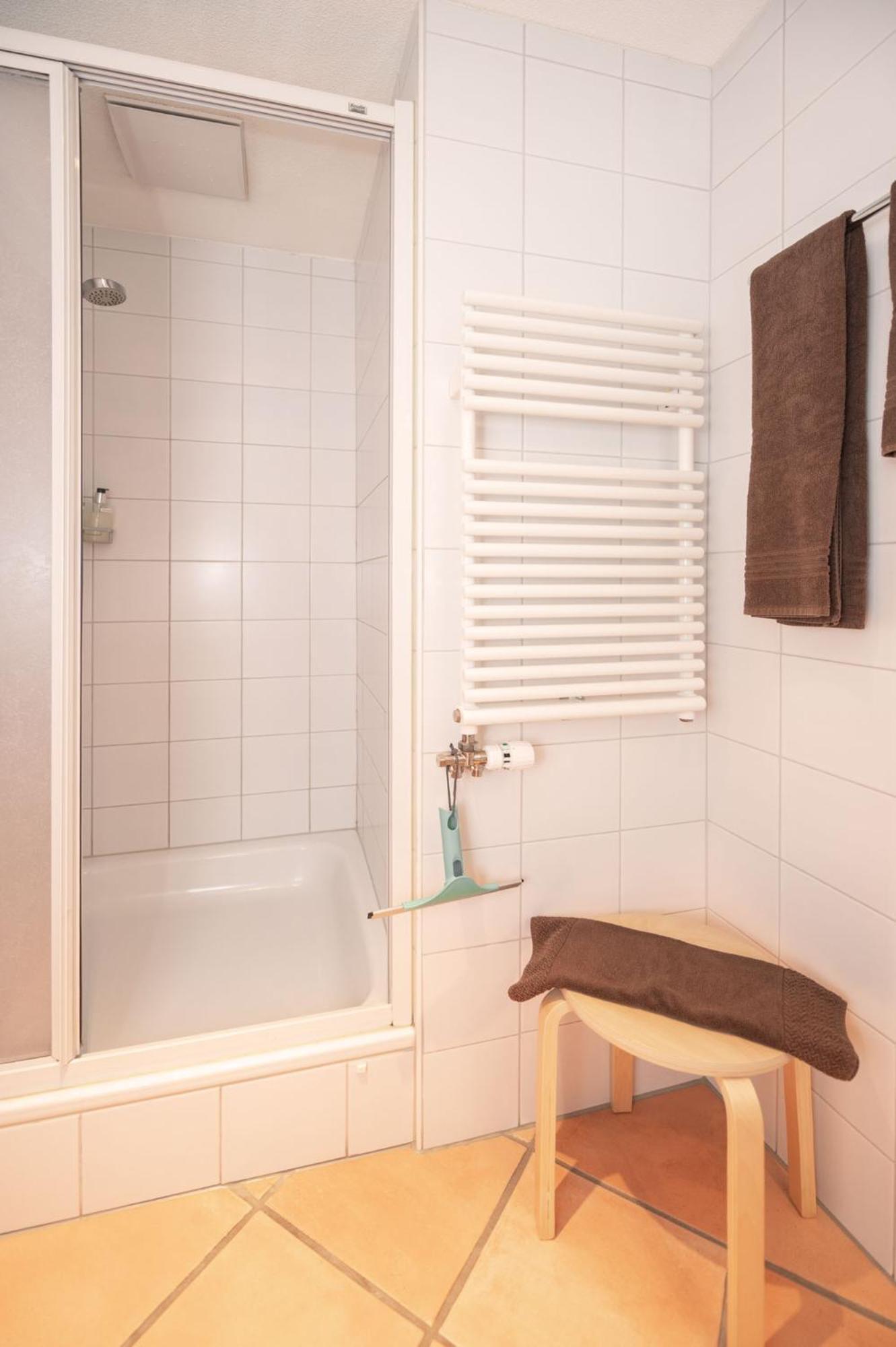 Mom - Alpine Boutique Apartments, Chalet Fagus, Terrace Studio Гринделвалд Екстериор снимка