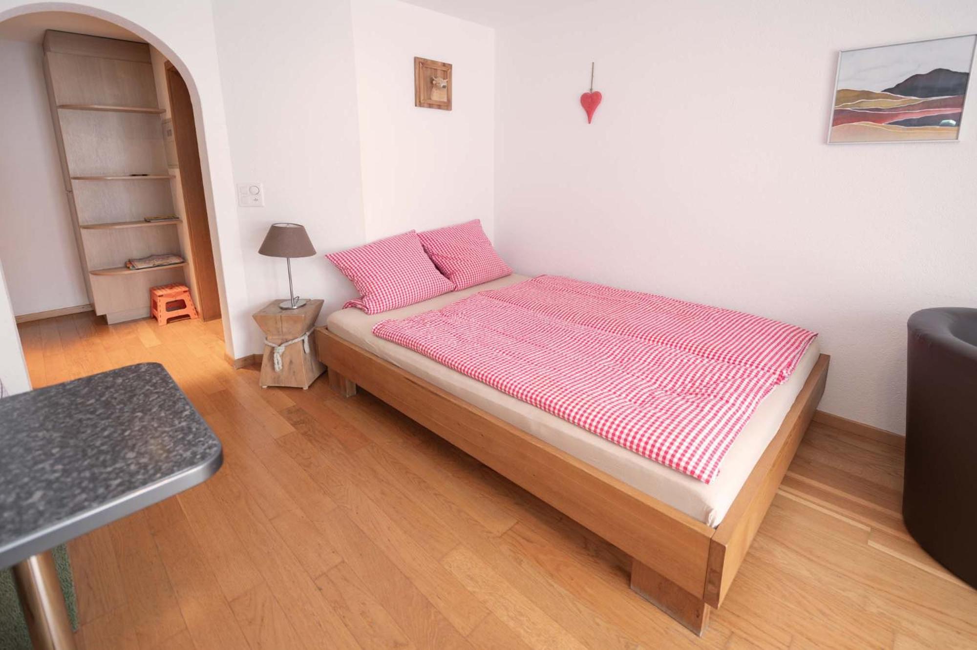 Mom - Alpine Boutique Apartments, Chalet Fagus, Terrace Studio Гринделвалд Екстериор снимка
